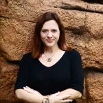 Melanie Karsak